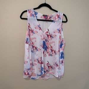 Flower v-neck blouse